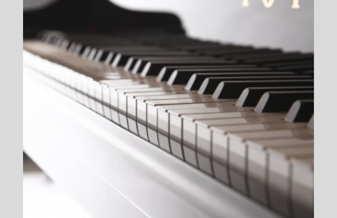 Steinhoven SG170 Polished White Grand Piano - Image 2